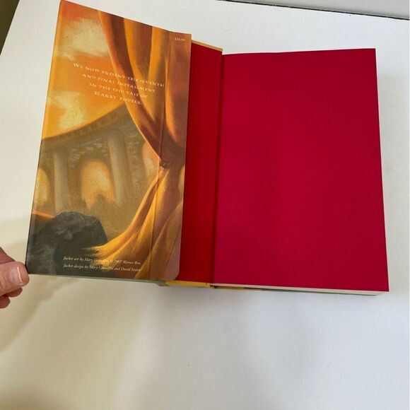 FIRST EDITION HARRY POTTER AND THE GOBLET OF FIRE.  HARDCOVER - Picture 2 of 11